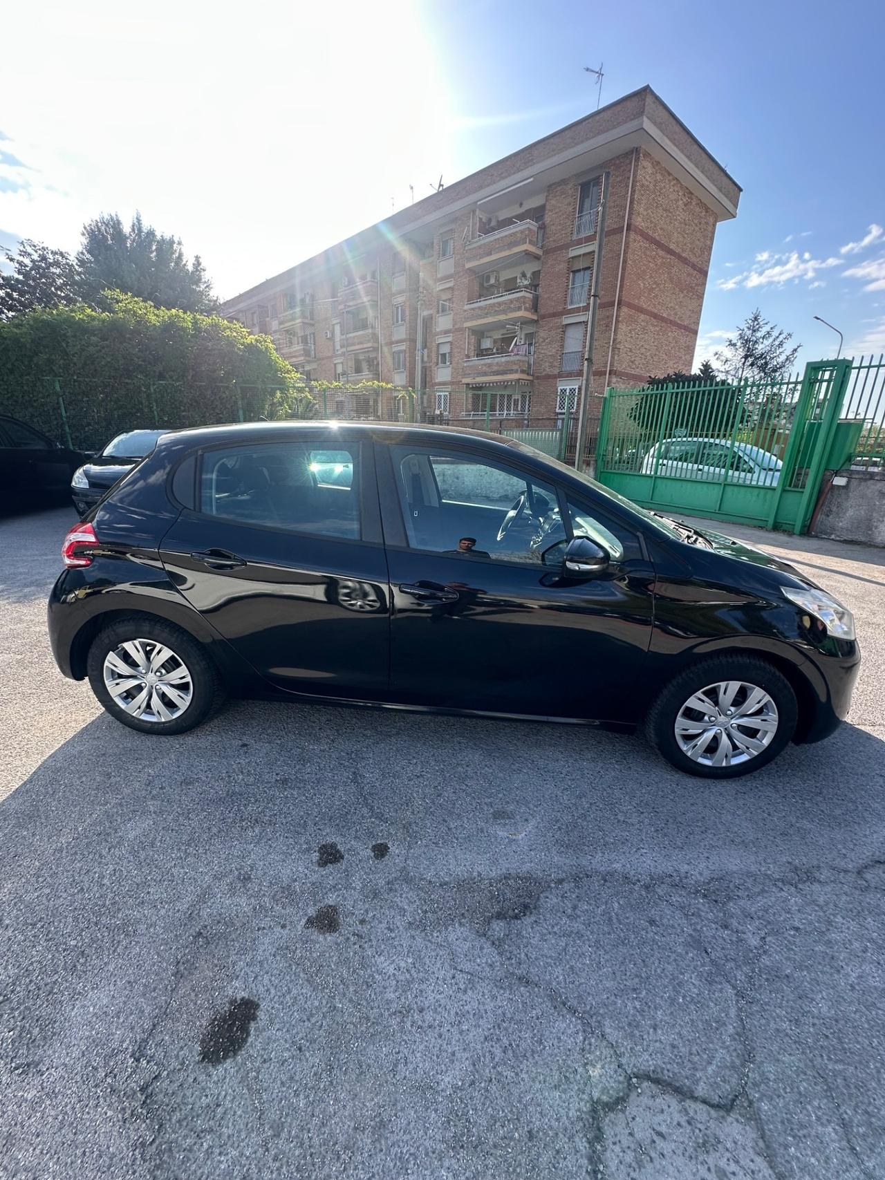 Peugeot 208 1.2 VTi 82 CV 5 porte Access