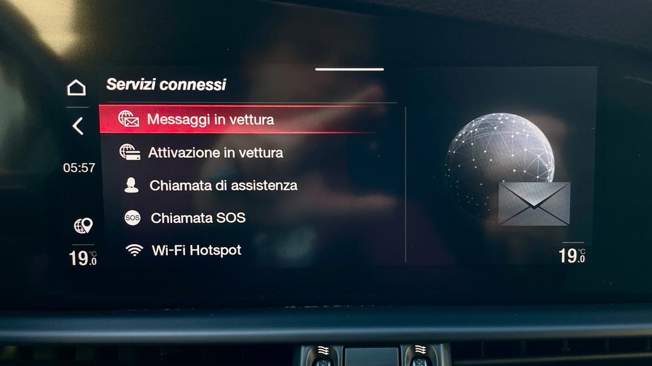 ALFA ROMEO GIULIA 2.2 TURBODIESEL SPRINT 190CV - FULL LED, PELLE, CAR PLAY