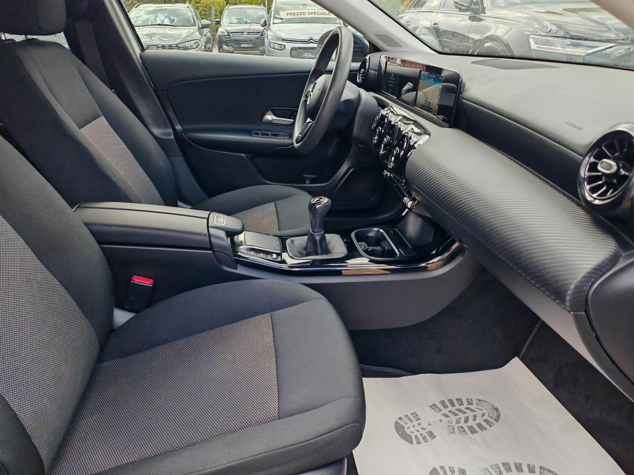 Mercedes-benz A 180d 2.0 Navig cam 2021