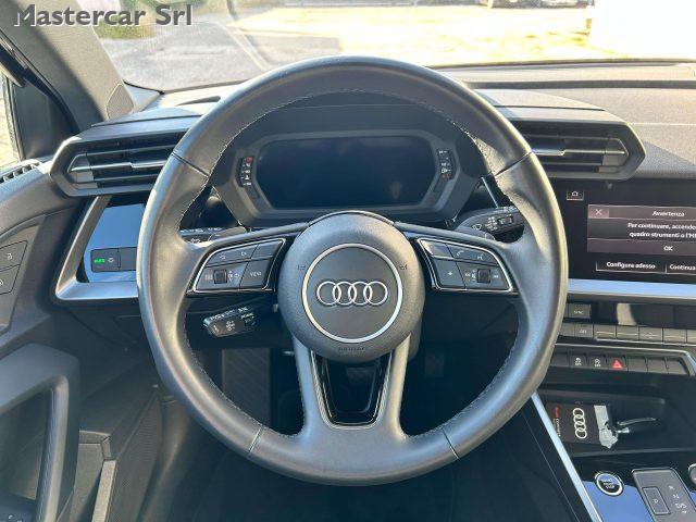 AUDI A3 Sportback 30 tfsi mhev Business s-tronic GL521PK