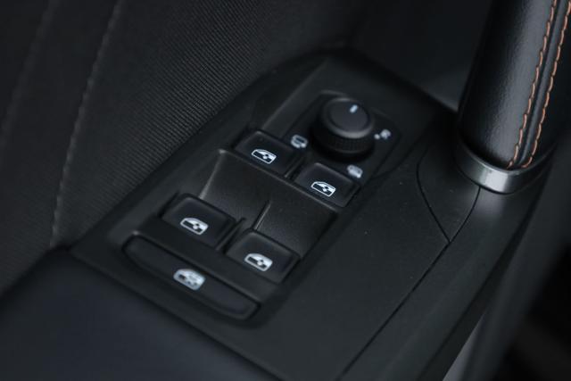 SEAT Leon CUPRA Leon 1.5 eTSI 150 CV DSG