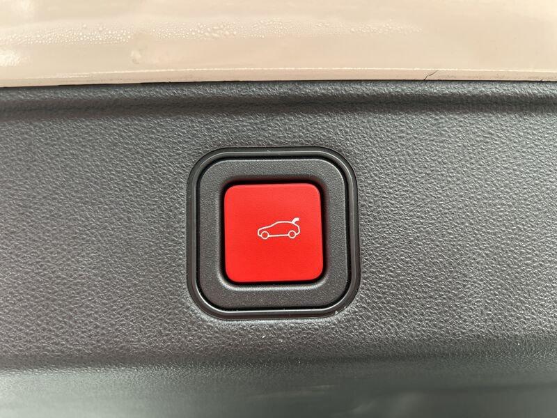 FIAT 600 IV 2023 1.2 hybrid La Prima 110cv auto