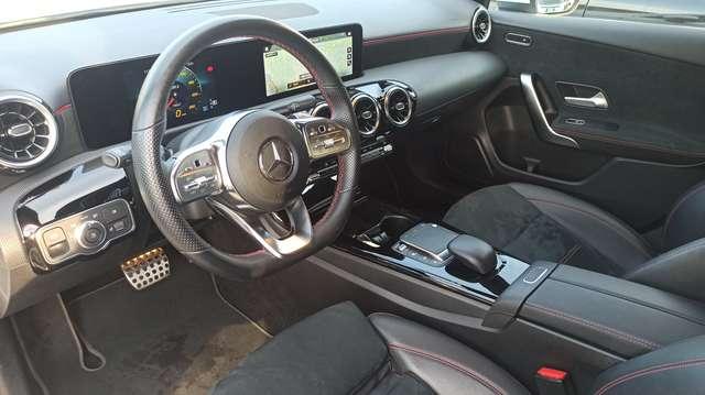 Mercedes-Benz A 180 d Premium AMG **AUTOM.+NAVI+LED+FULL**