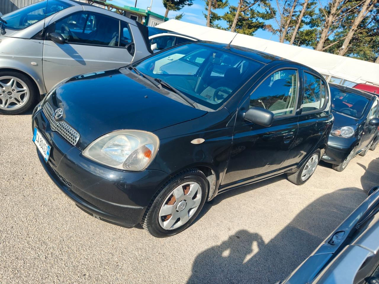 Toyota Yaris 1.0i 5 porte