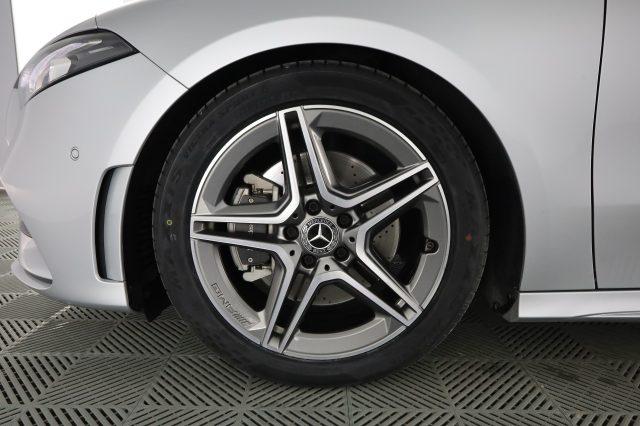 MERCEDES-BENZ A 180 A 220 Automatic 4Matic Premium
