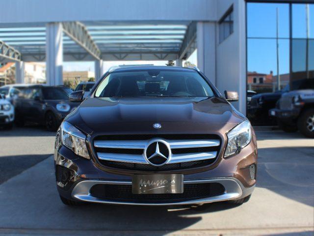 MERCEDES-BENZ GLA 180 CDI Sport