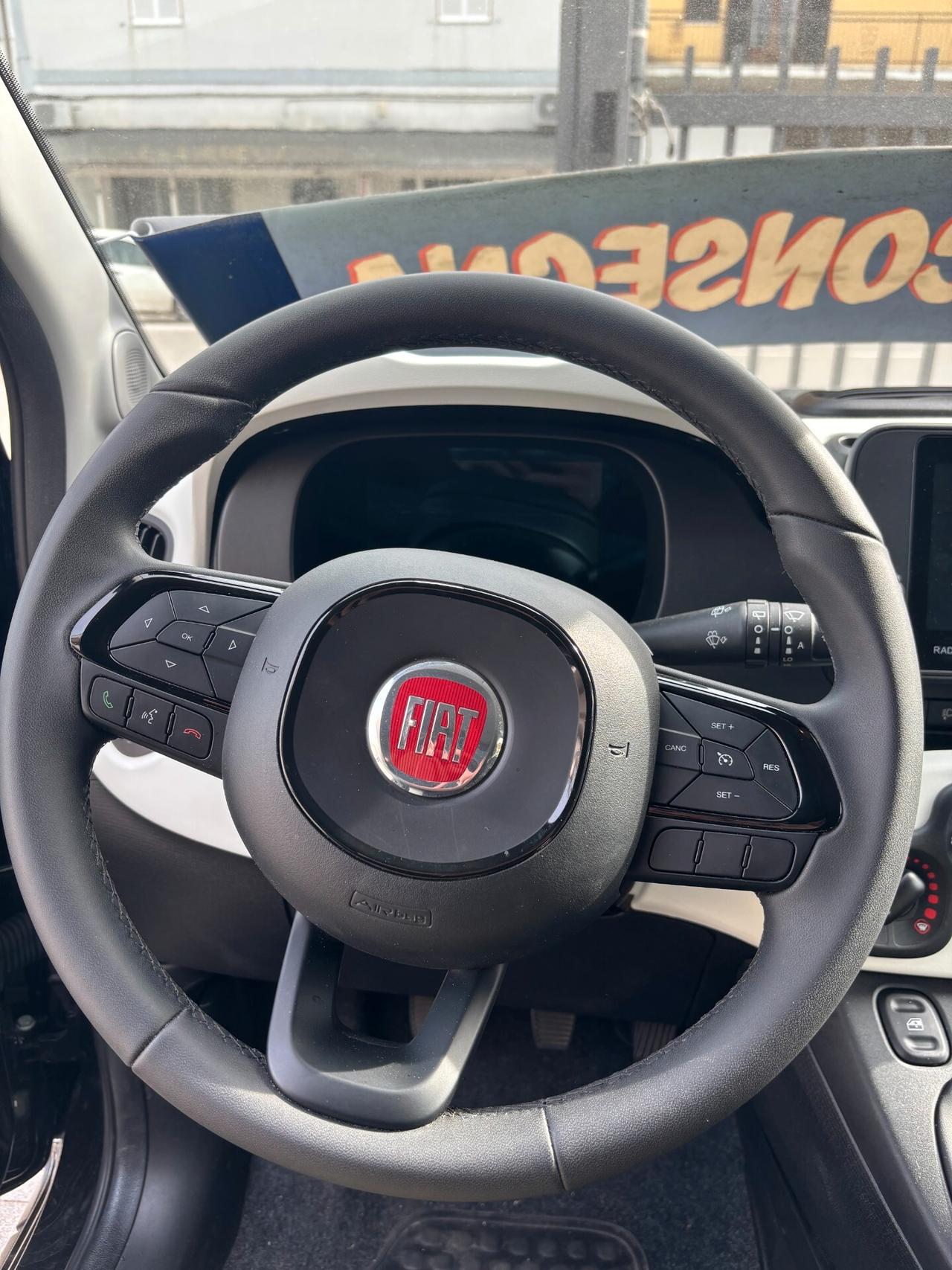 Fiat Panda 1.0 FireFly S&S Hybrid Pandina