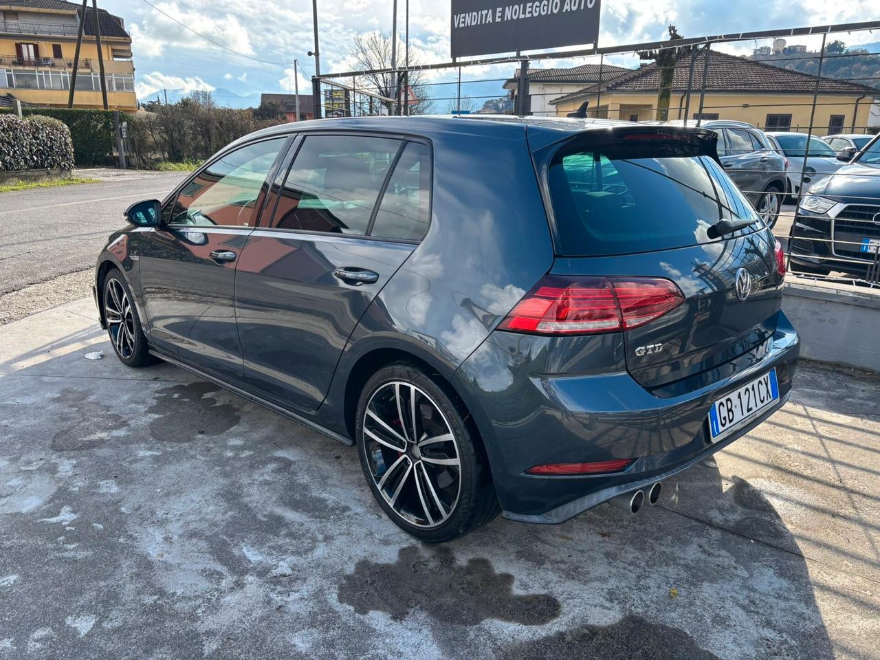 Volkswagen Golf GTD 2.0 TDI 5p. Business BlueMotion Technology