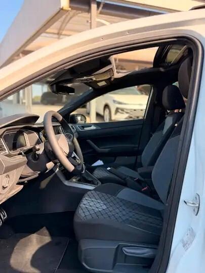 Volkswagen Taigo 1.0 TSI 115 CV DSG R-Line Plus