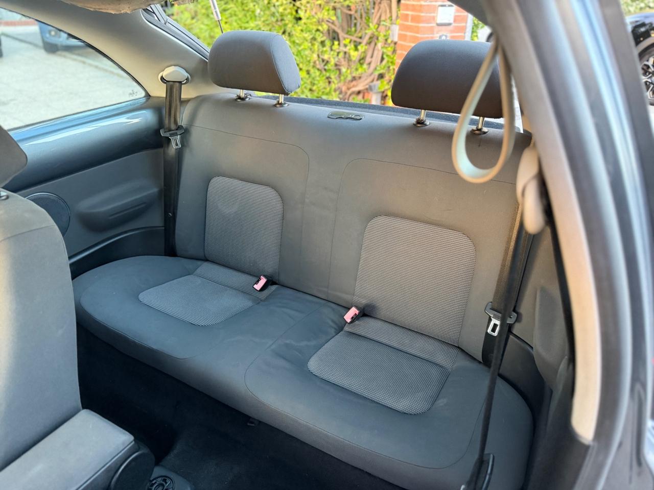 Volkswagen New Beetle 1.9 TDI 101CV