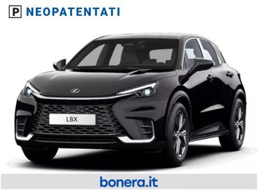 Lexus LBX 1.5 Hybrid Elegant 2WD