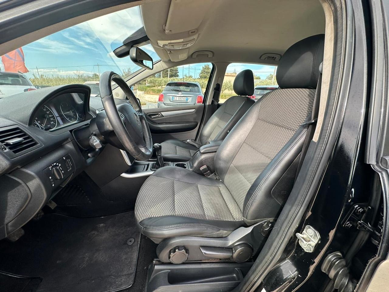 Mercedes-Benz A 180 CDI 109 CV Elegance