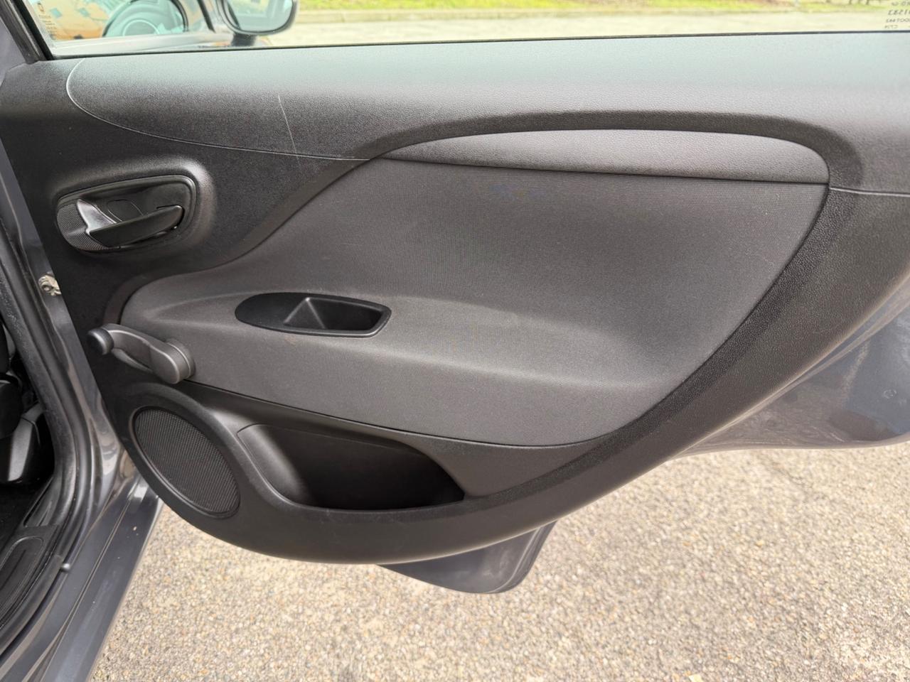 Fiat Punto 1.2 8V 5 porte Lounge