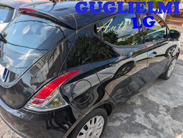 LANCIA Ypsilon 1.2 69 CV 5 porte S&S Gold