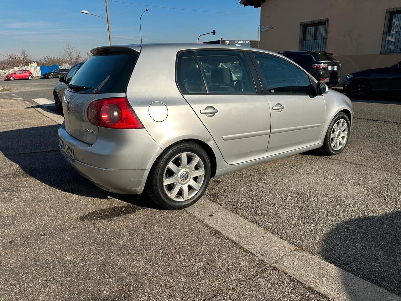 Volkswagen Golf 2.0 16V TDI 5p. Sportline