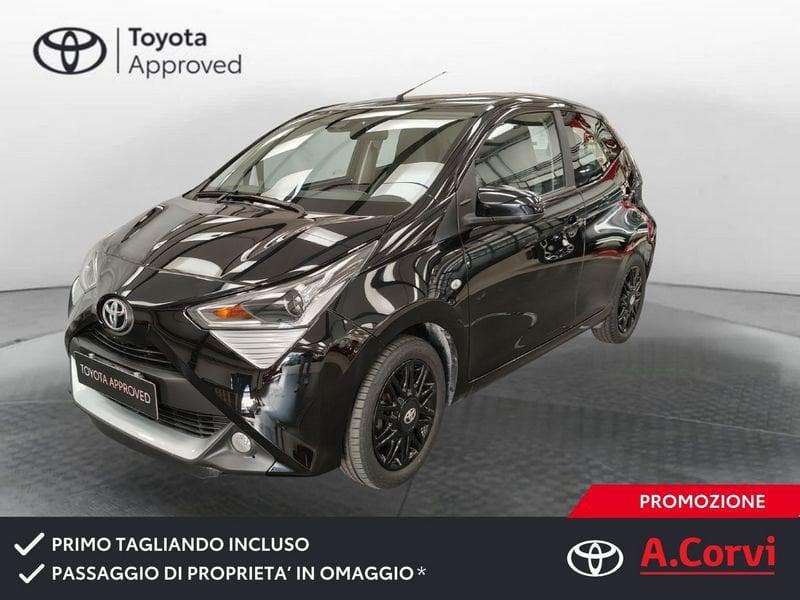 Toyota Aygo Aygo Connect 1.0 VVT-i 72 CV 5 porte x-play