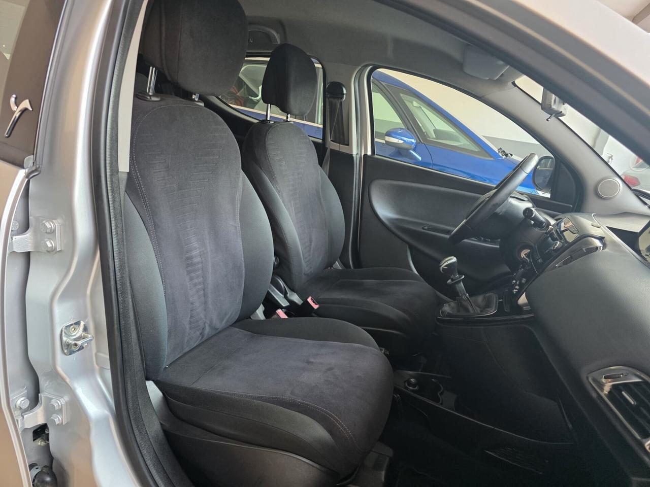 LANCIA YPSILON 1.2 BENZINA DEL NORD ITA 2013