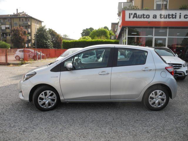 TOYOTA Yaris 1.5 Hybrid 5p. Business -OK NEOPATEN.-"DA VETRINA"