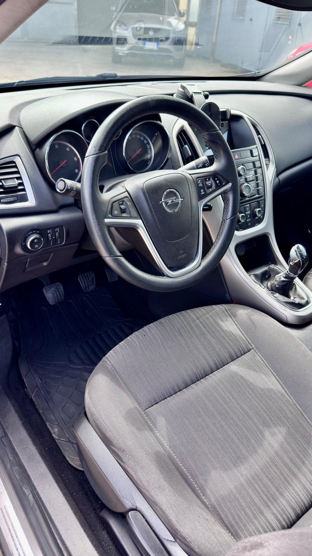 Opel Astra 1.7 CDTI 125CV 5 porte Cosmo