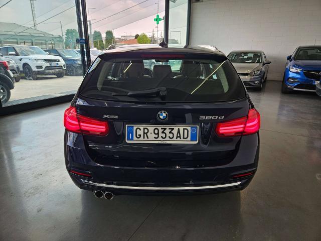 BMW 320 320d Touring xdrive Luxury auto TAGLIANDI CERTIFICATI