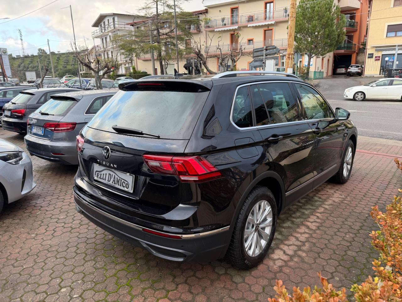 Volkswagen Tiguan 2.0 TDI 150 CV SCR DSG Life