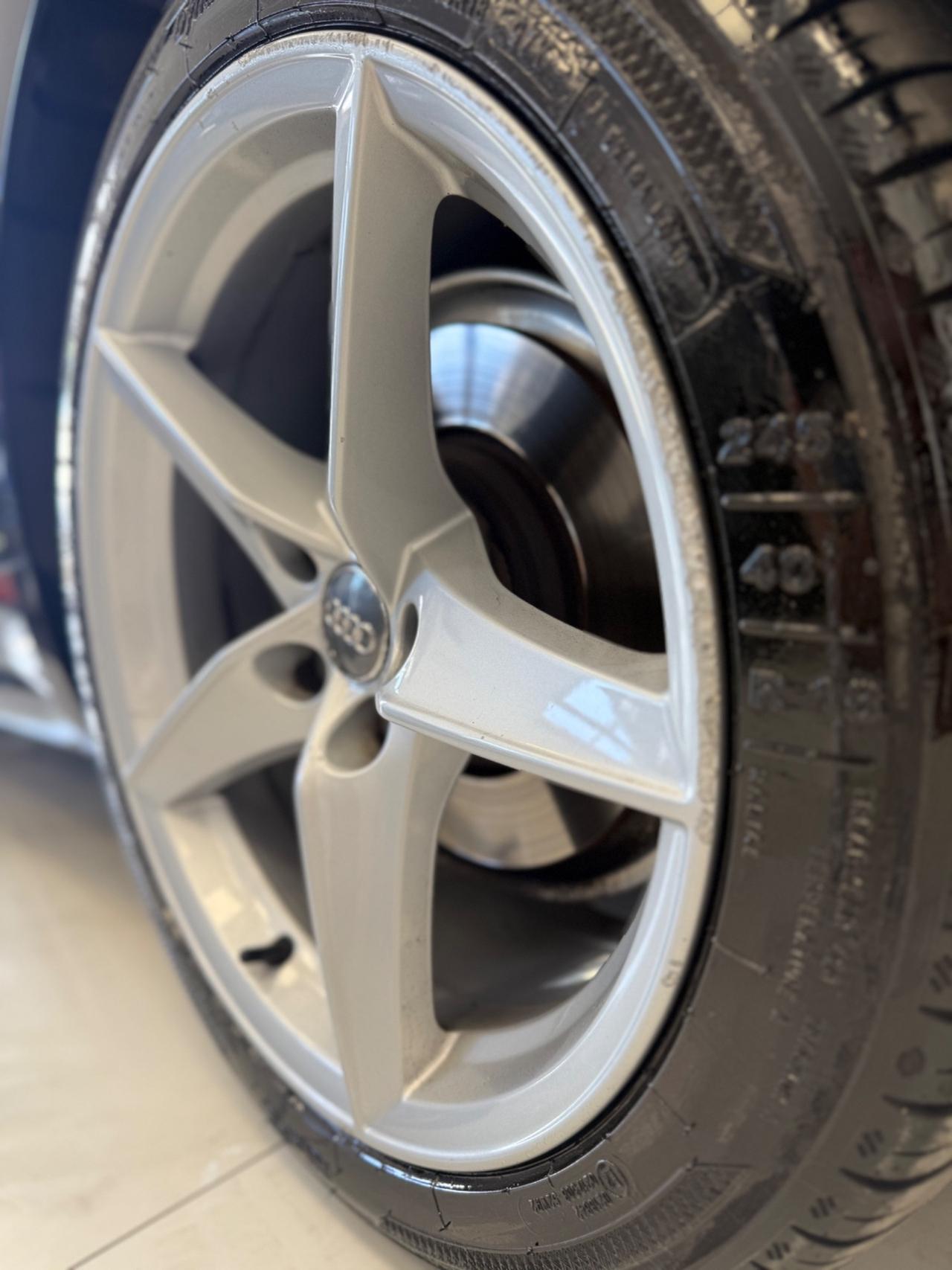 Audi A5 Cabrio 40 2.0 tdi Sport 190cv CAMBIO s-tronic NAVIGATORE, INTERNI IN PELLE, ANDROID AUTO, KM CERTIF
