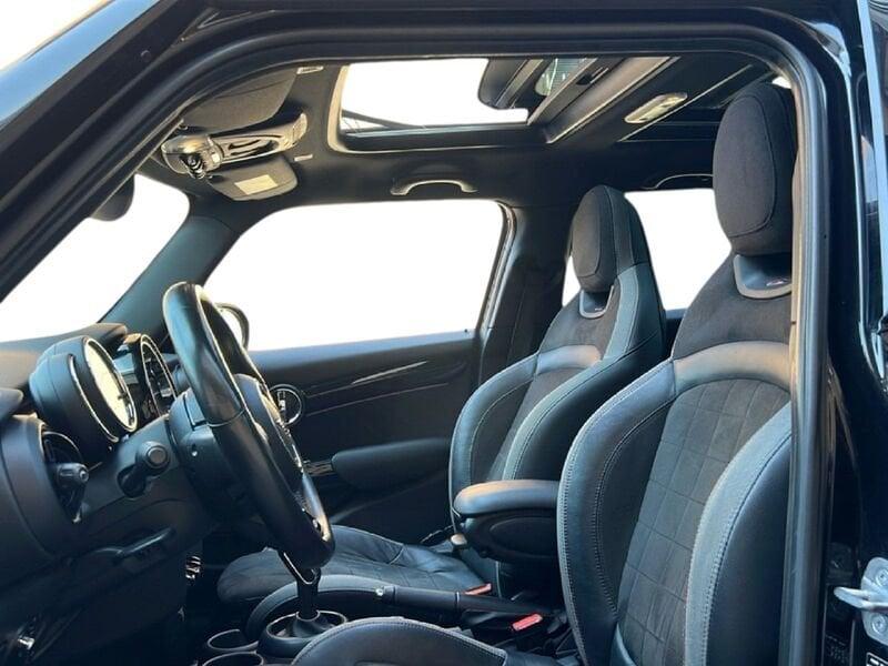 MINI Mini 5 porte Mini 5p 1.5 ONE allestimento JCW