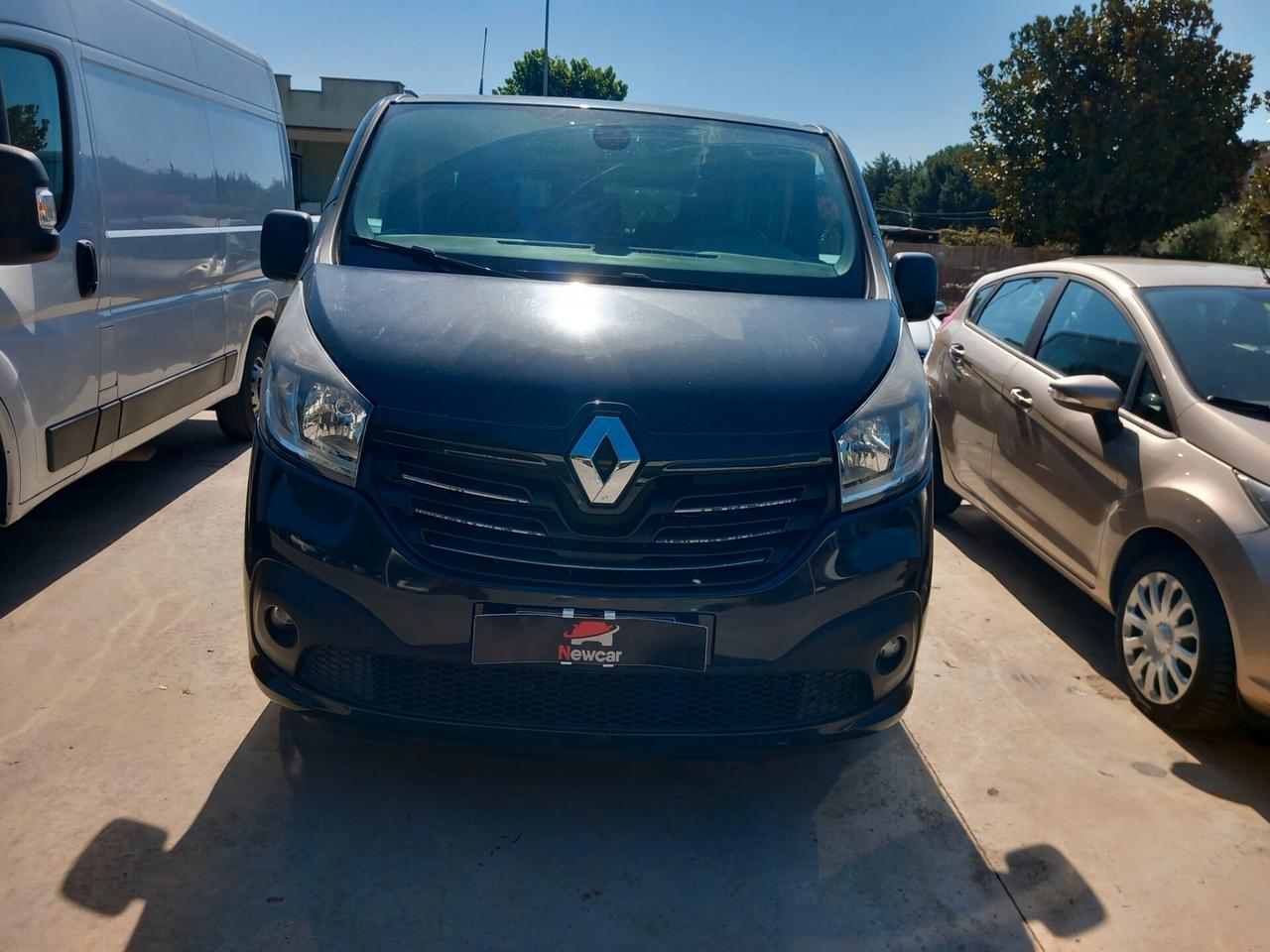 Renault Trafic 1.6 dCi 125CV S&S Intens 9 posti MOTORE SOSTITUITO CON KM 156000