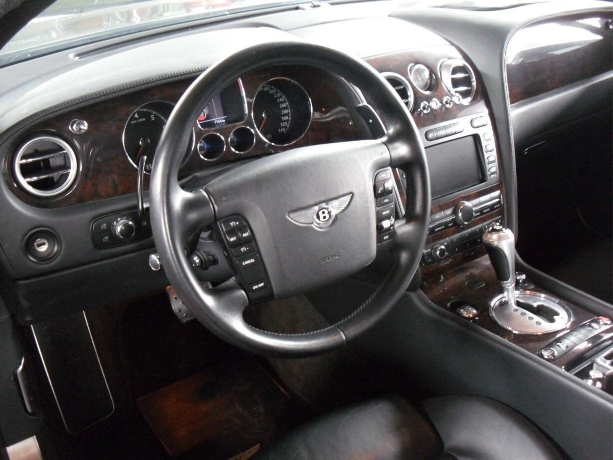 Bentley Continental GT W12 MULLINER