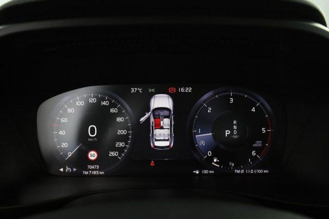 VOLVO XC40 XC40 D4 AWD Geartronic Business Plus/Momentum Pro