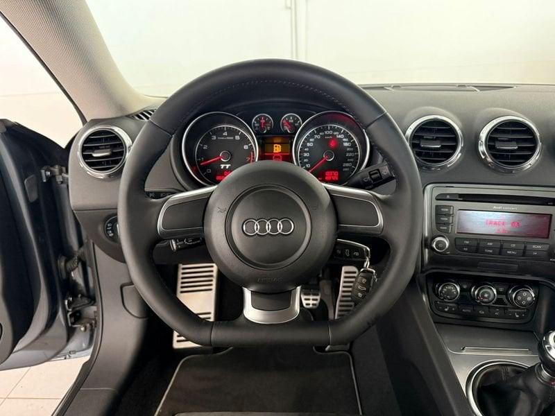 Audi TT TT Coupe 3.2 V6 quattro