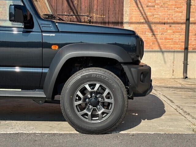Suzuki Jimny 3 porte “All Grip” GLX 4WD