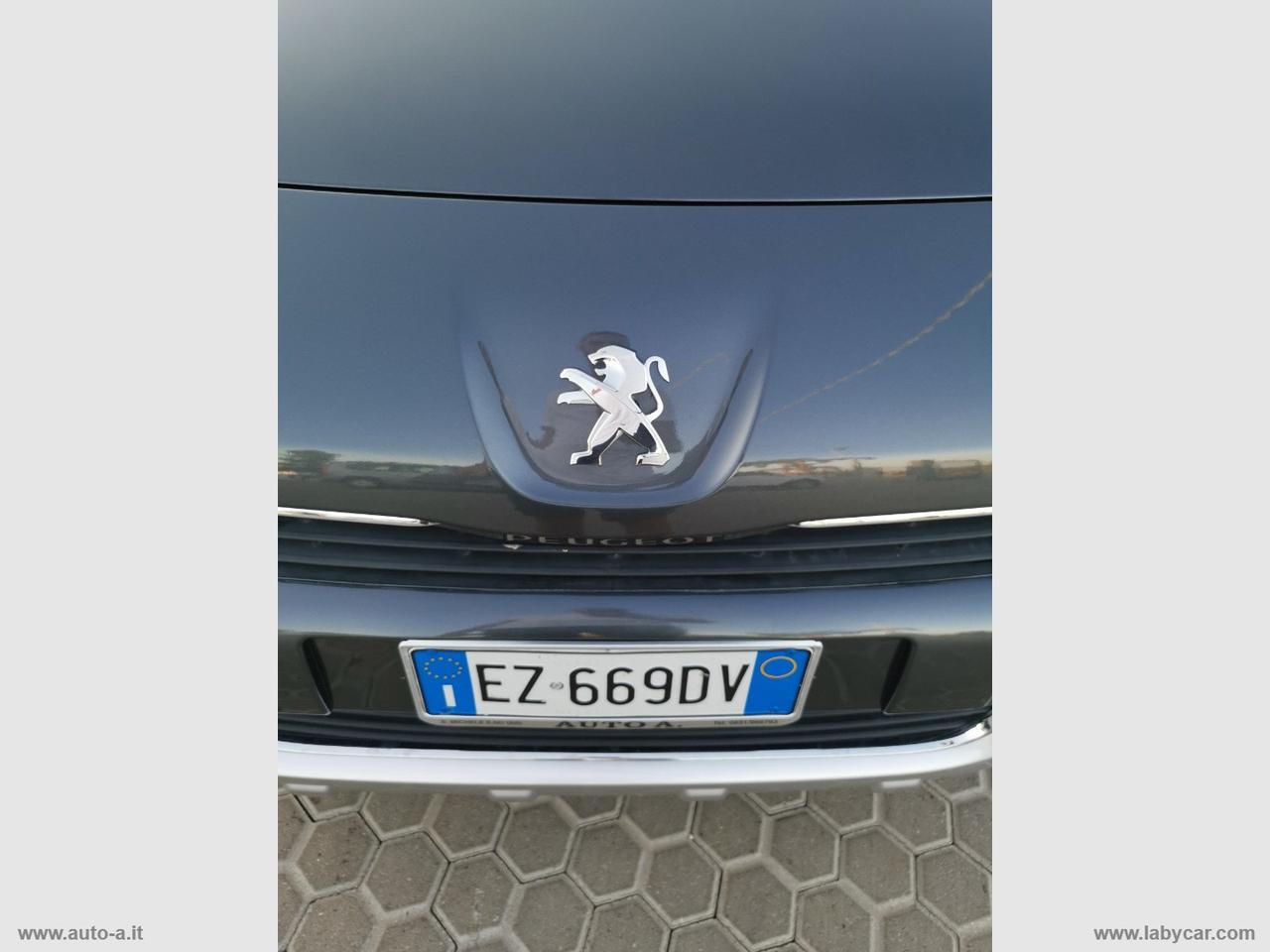 PEUGEOT Partner Tepee 1.6HDI 92 Style