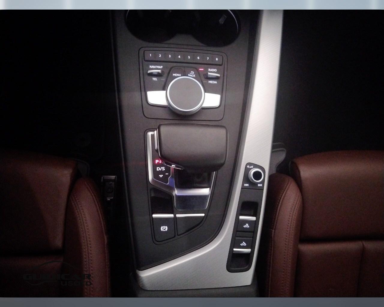 AUDI A5 II 2017 Cabriolet - A5 Cabrio 40 2.0 tdi Business Sport 190cv s-tronic