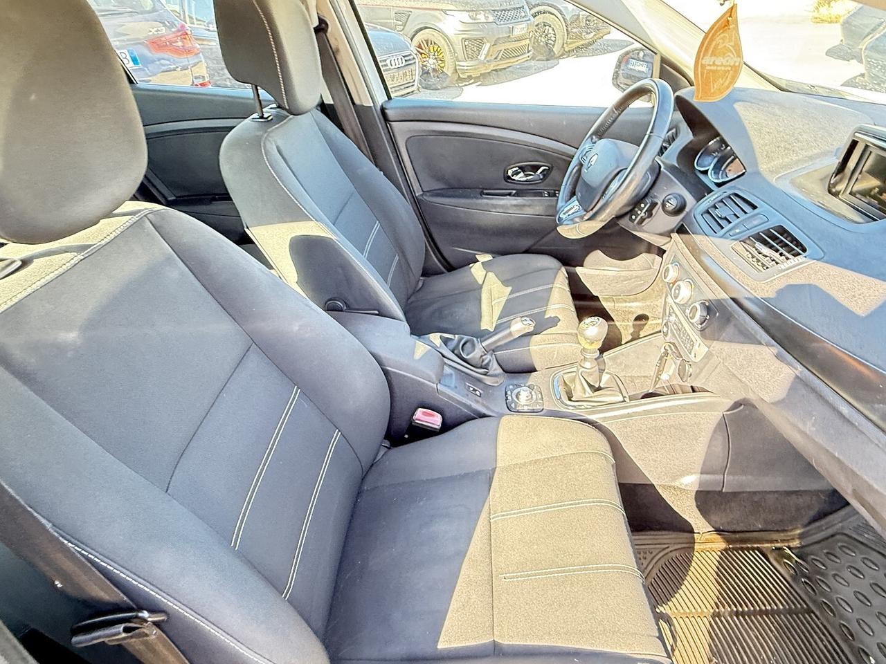 RENAULT MEGANE 1.5 DCI ADATTA NEOPATENTATI