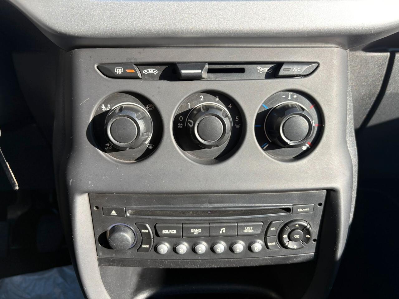 Citroen C3 1.4 EXCLUSIVE UNICO PROPRIETARIO