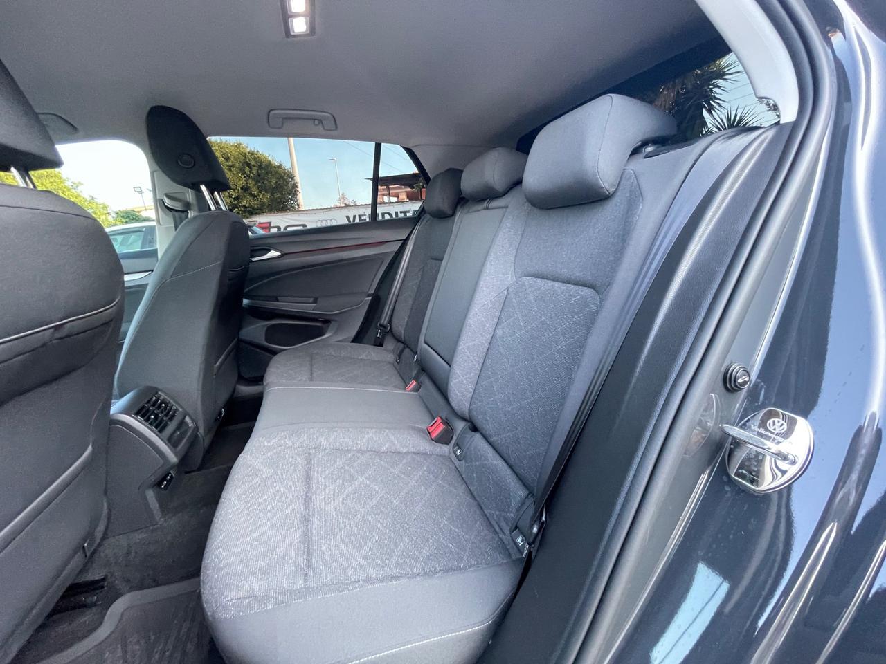 Volkswagen Golf 8 Style 1.0 TSI EVO 110cv