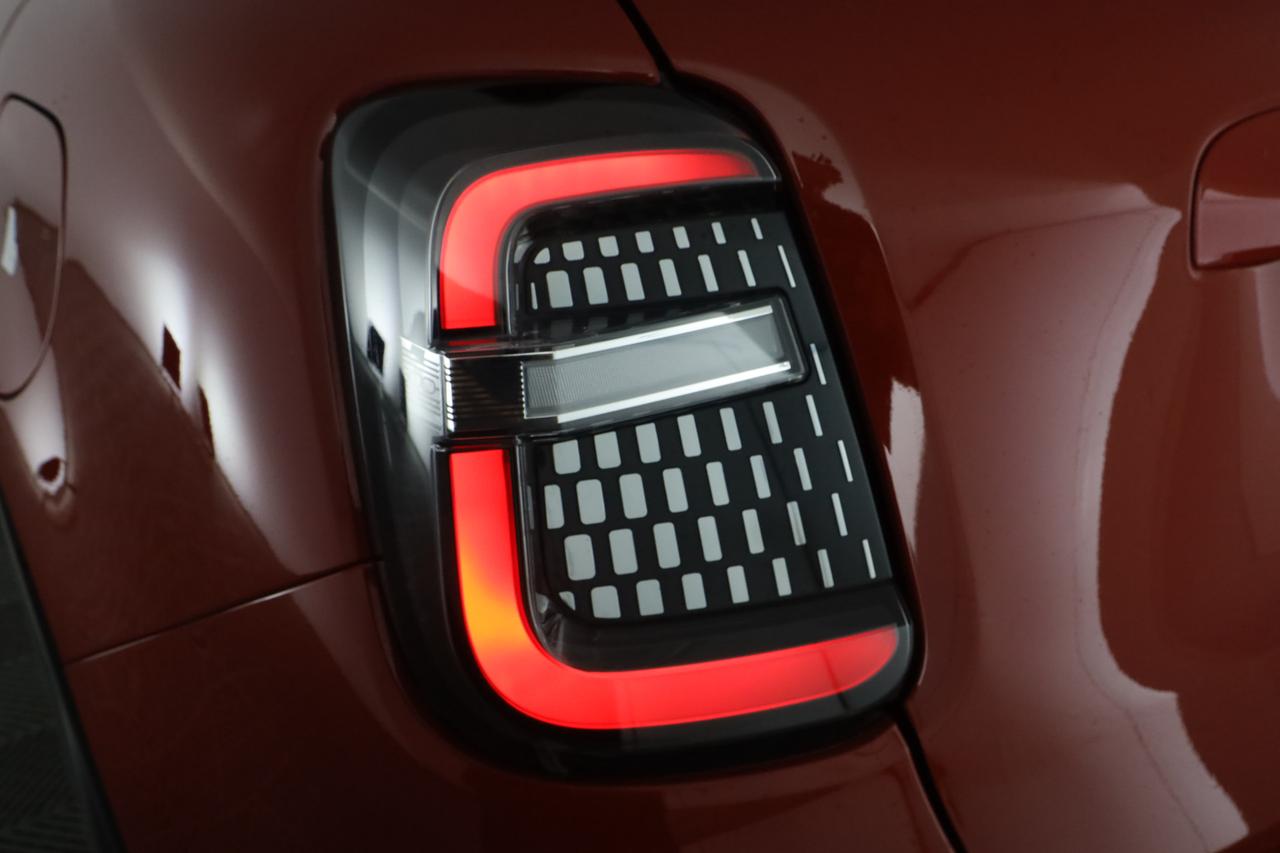FIAT 600 (2023-->) 600 Hybrid 110 CV DCT MHEV La Prima