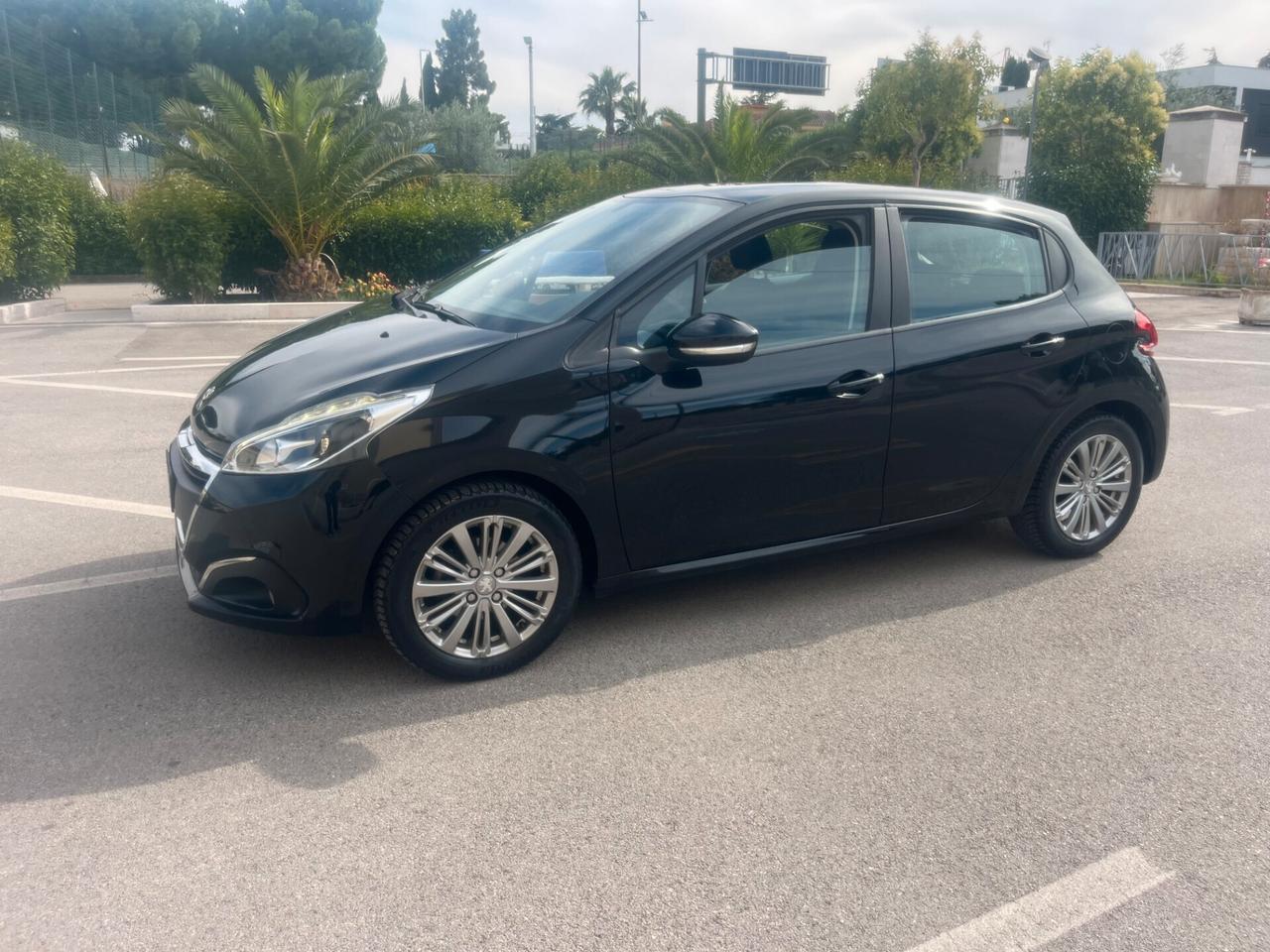 Peugeot 208 1.5 HDi 75 5 porte Perfetta Garantita