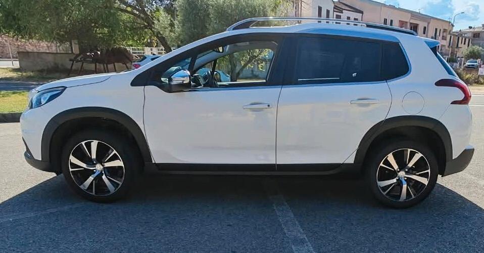 Peugeot 2008 BlueHDi 100 Allure