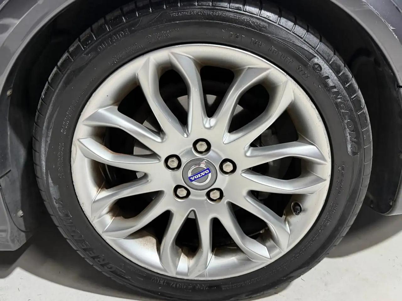Volvo C30 2.0 Momentum 145cv