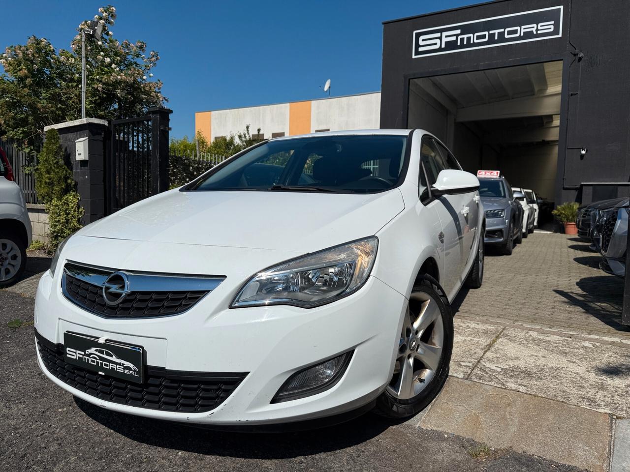 Opel Astra 1.7 CDTI 110CV 5 porte Cosmo