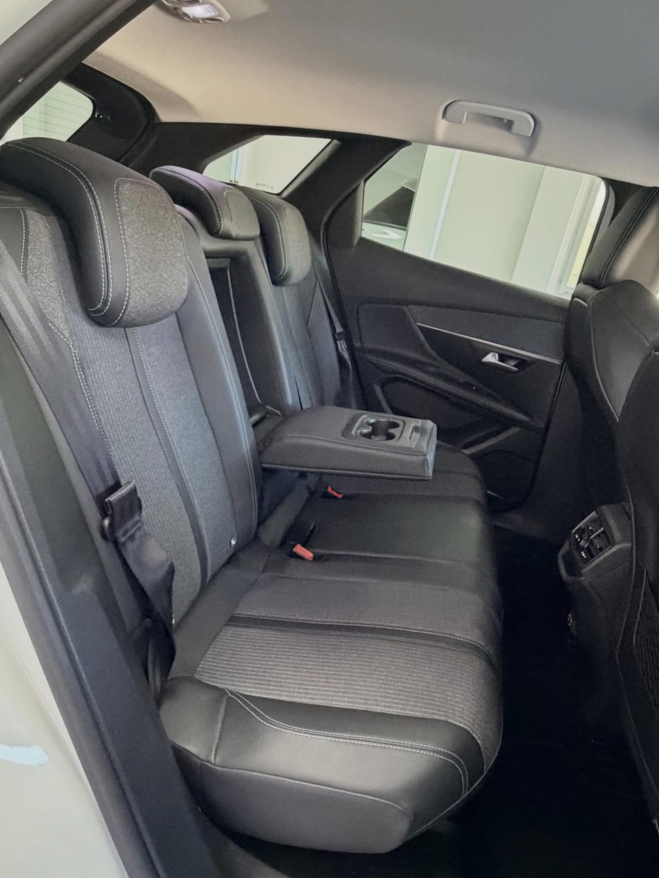 Peugeot 3008 BlueHDi 130 S&S Allure