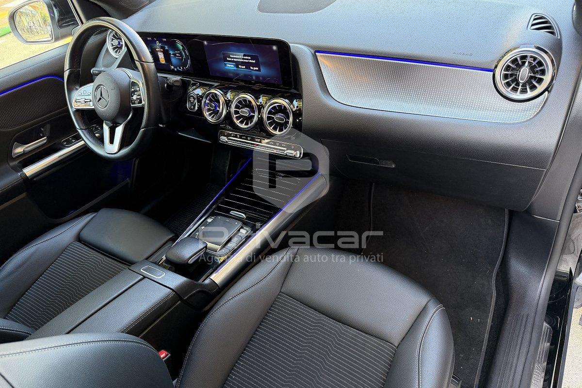 MERCEDES GLA 180 d Automatic Sport