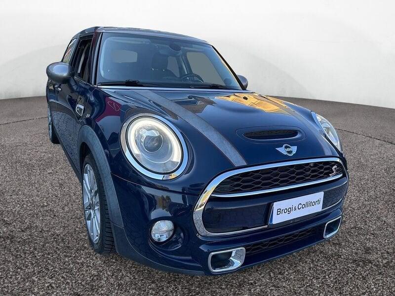 MINI Mini IV F55-F56 2014 5 Porte 2.0 Cooper SD Auto