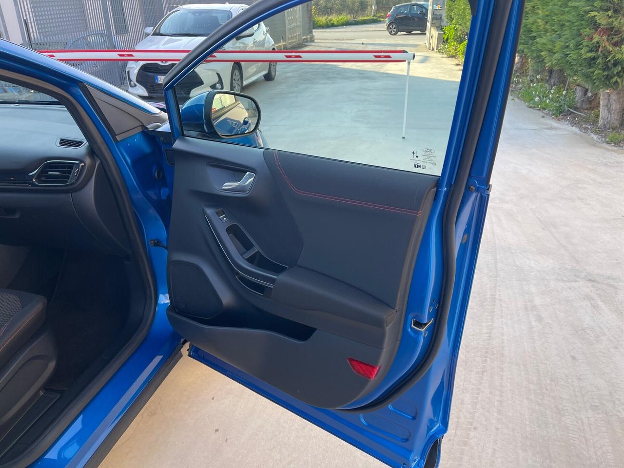 Ford Puma 1.0 EcoBoost Hybrid 125 CV S&S aut. ST-Line