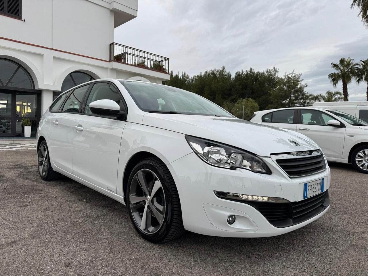 Peugeot 308 1.6HDI 120CV