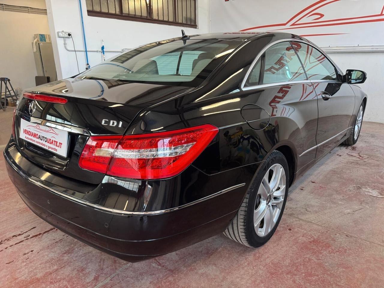 Mercedes-benz E 250 CDI Coupé BlueEFFICIENCY Avantgarde