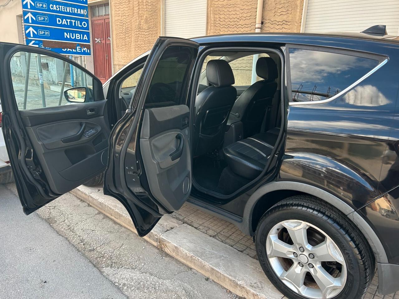 Ford Kuga Kuga+ 2.0 TDCi 136 CV 4WD DPF