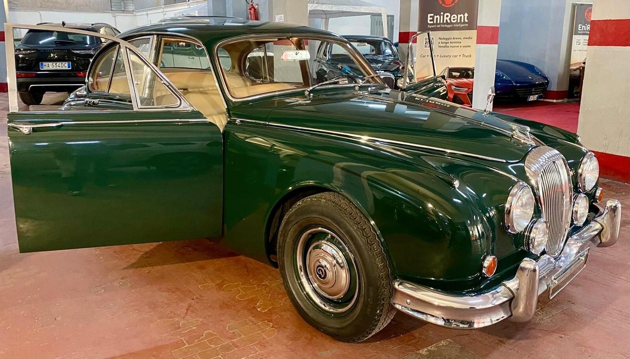 Daimler 250-V8 (Automatic)